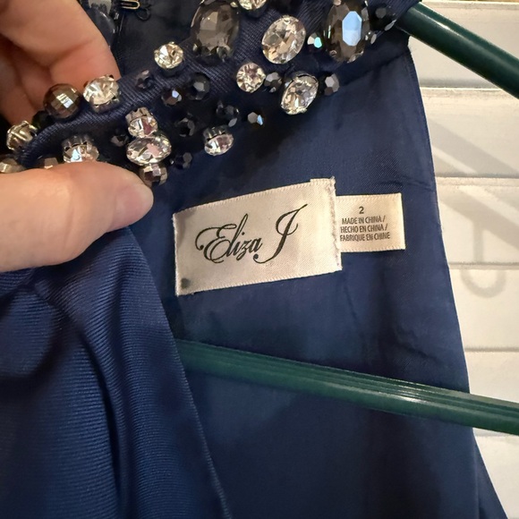 Eliza J Navy Satin Beaded Neckline Evening Gown - Picture 7 of 9